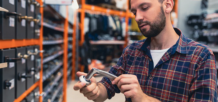 Locksmith For Retail Stores Lockout Services in Corte Madera, California